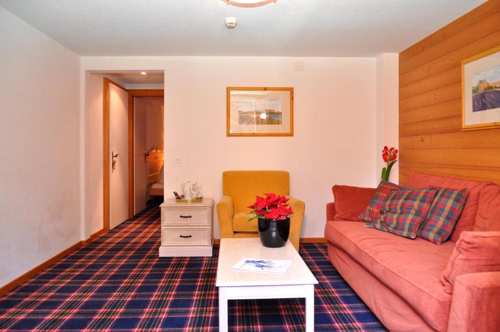 Hotel De La Paix Champéry Habitación foto