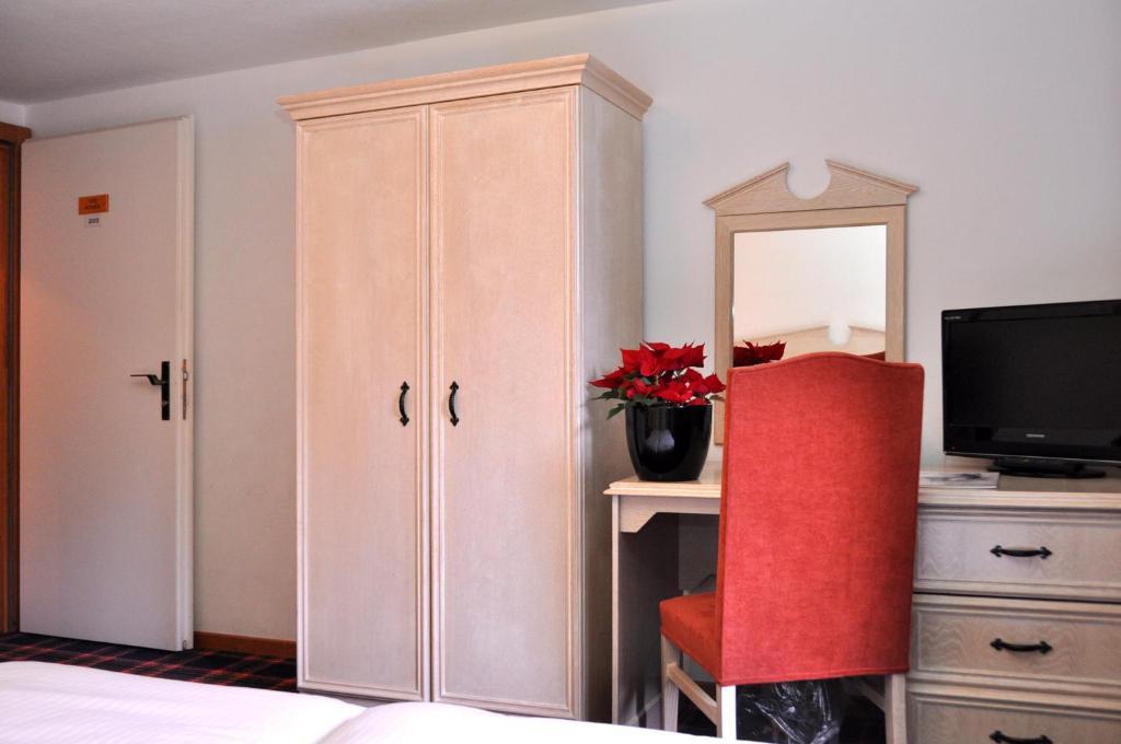 Hotel De La Paix Champéry Habitación foto