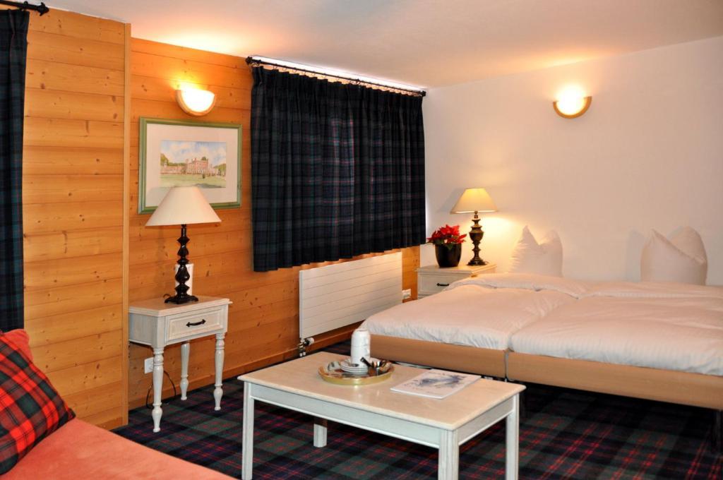 Hotel De La Paix Champéry Habitación foto